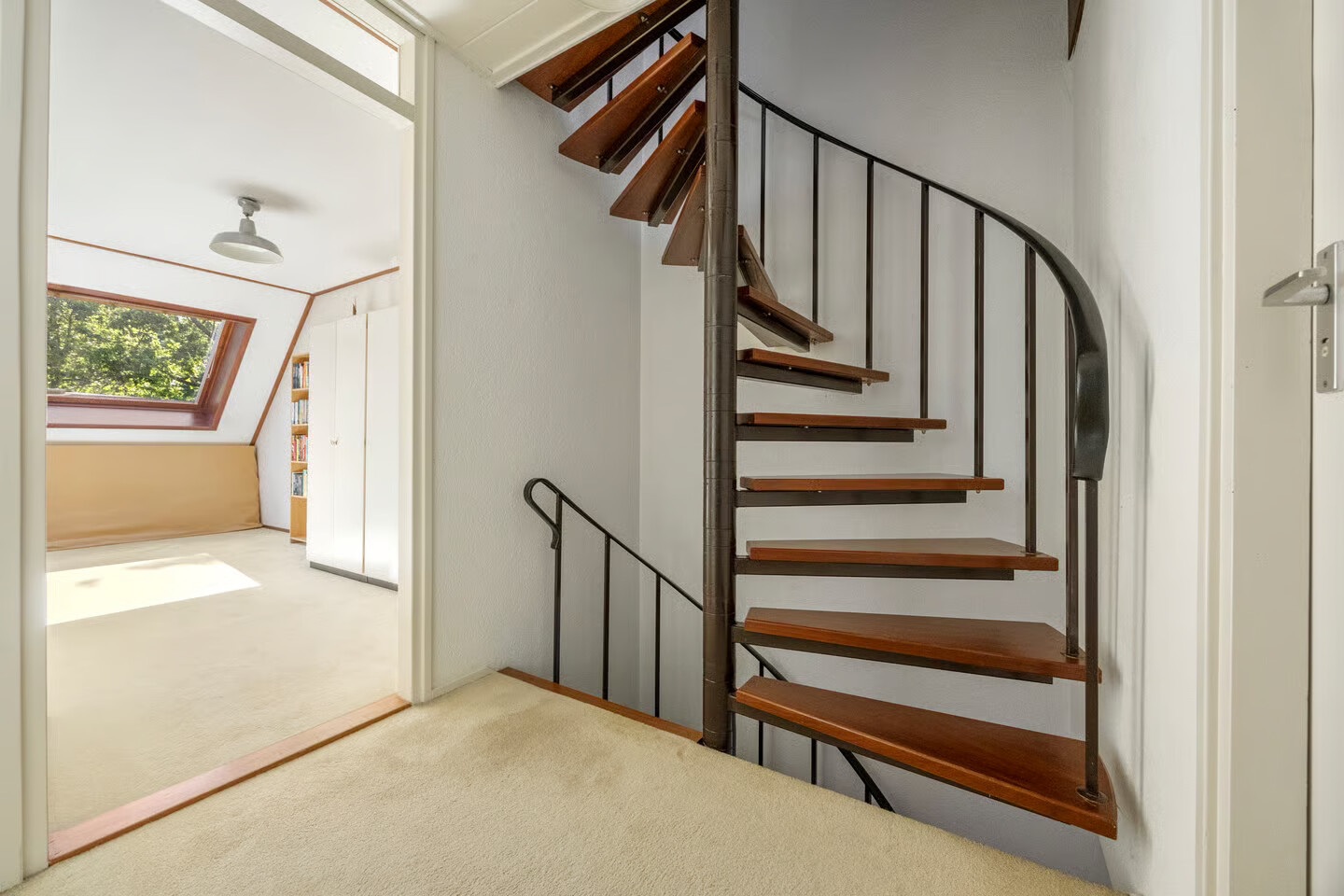 Tussenwoning te koop: Molecaten 107, Barneveld