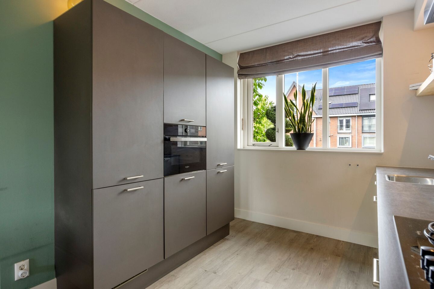 Tussenwoning te koop: Vellerselaan 100, Barneveld
