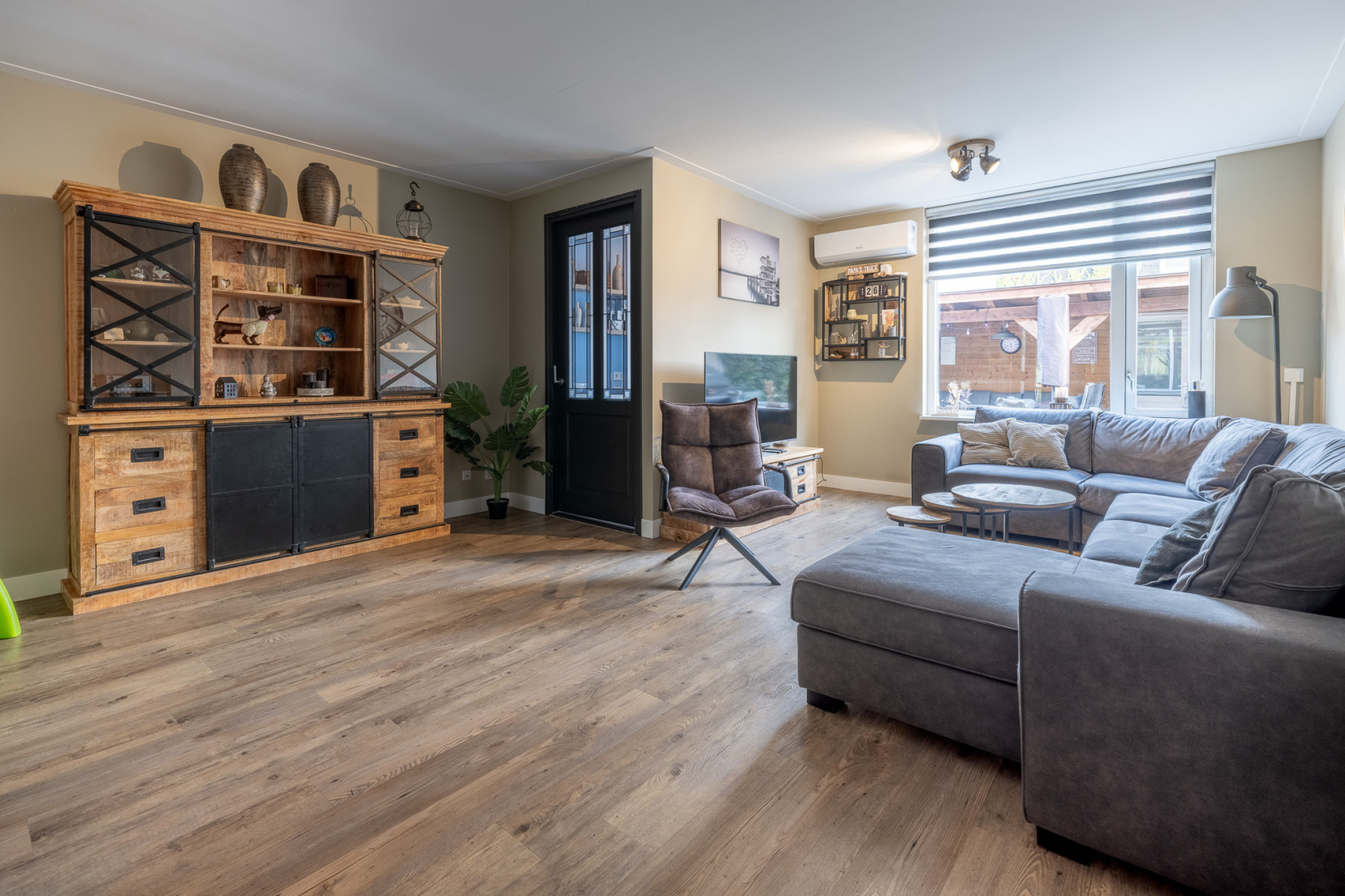 Tussenwoning te koop: Leghornlaan 90, Barneveld