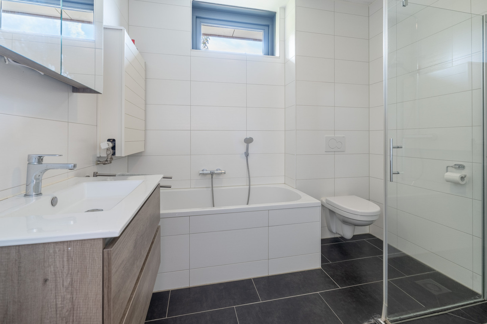 Tussenwoning te koop: Leghornlaan 90, Barneveld