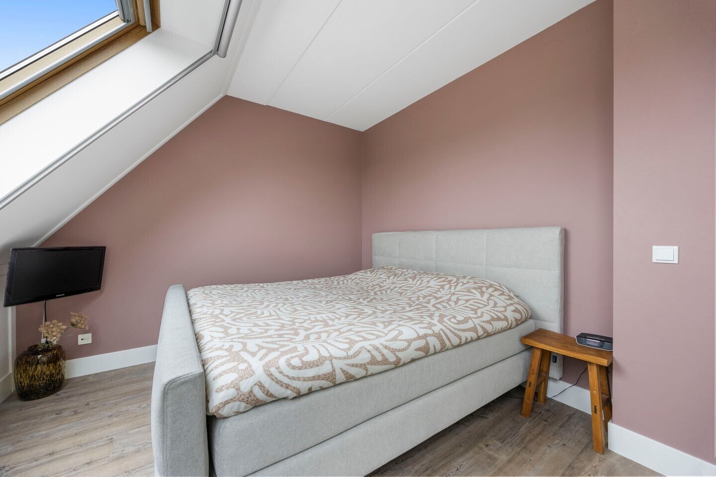 Tussenwoning te koop: Brahmalaan 7, Barneveld