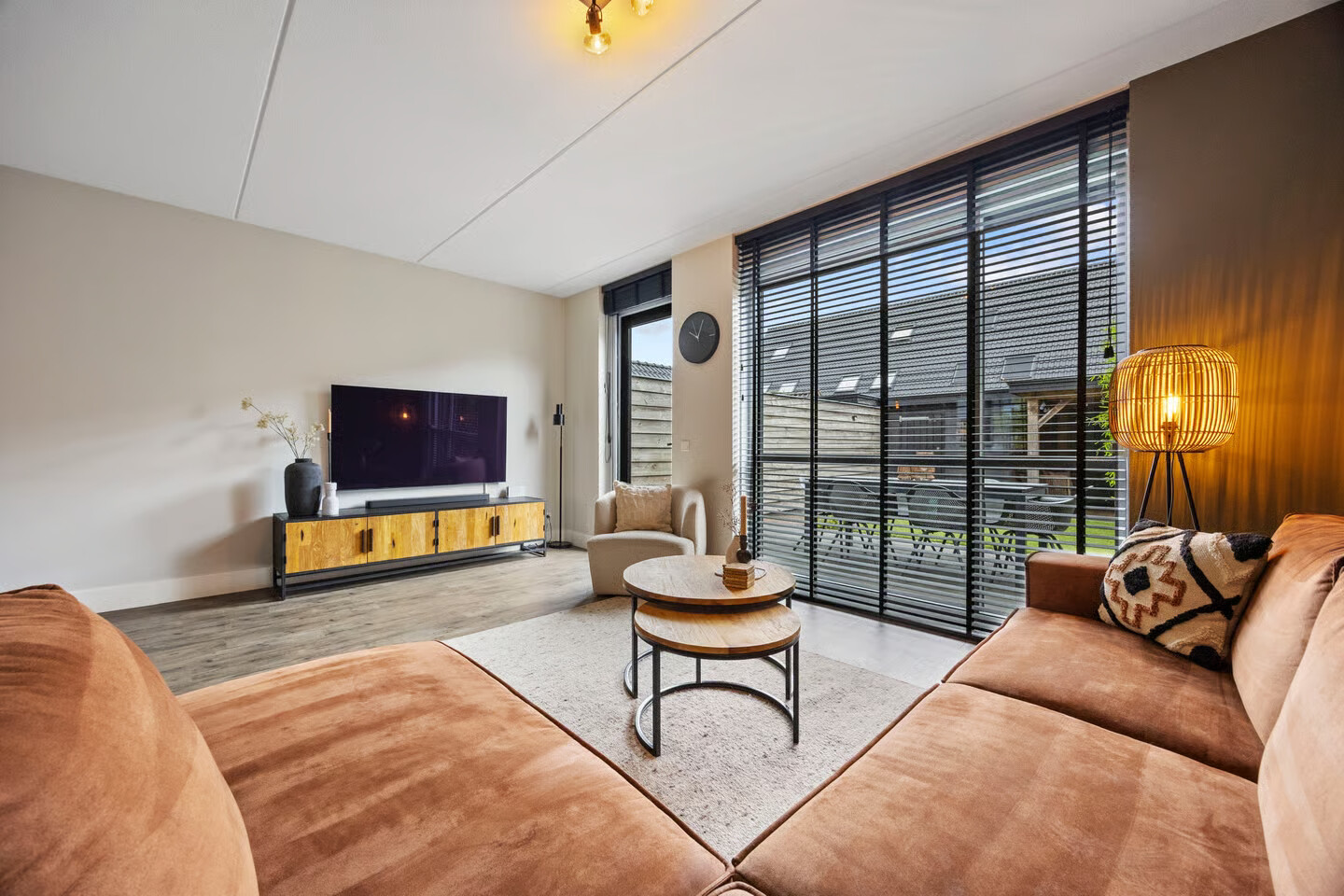 Tussenwoning te koop: Brahmalaan 7, Barneveld