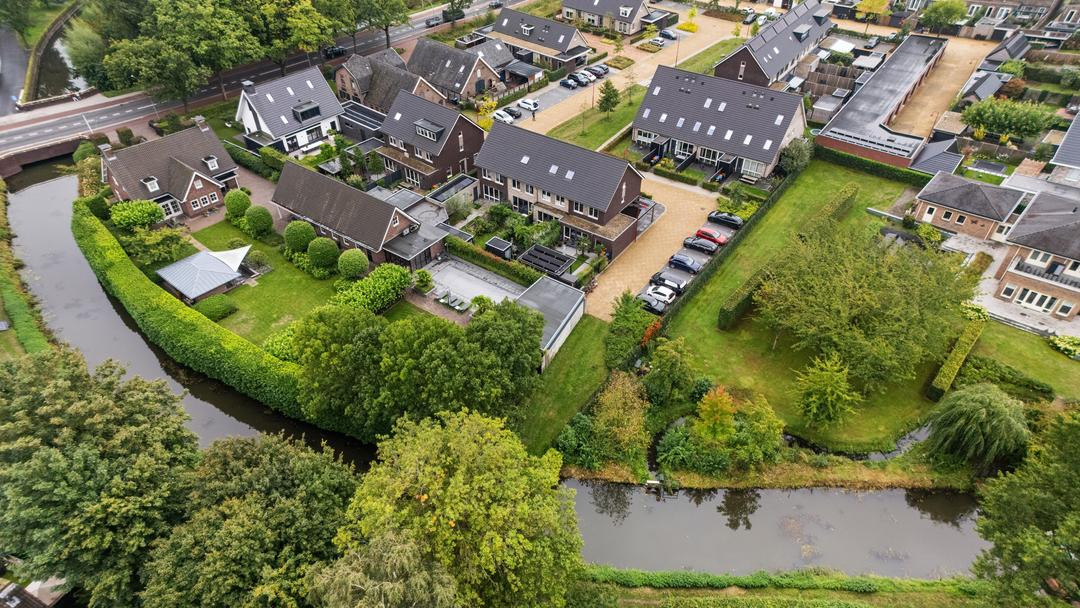Tussenwoning te koop: Batjan 20, Barneveld