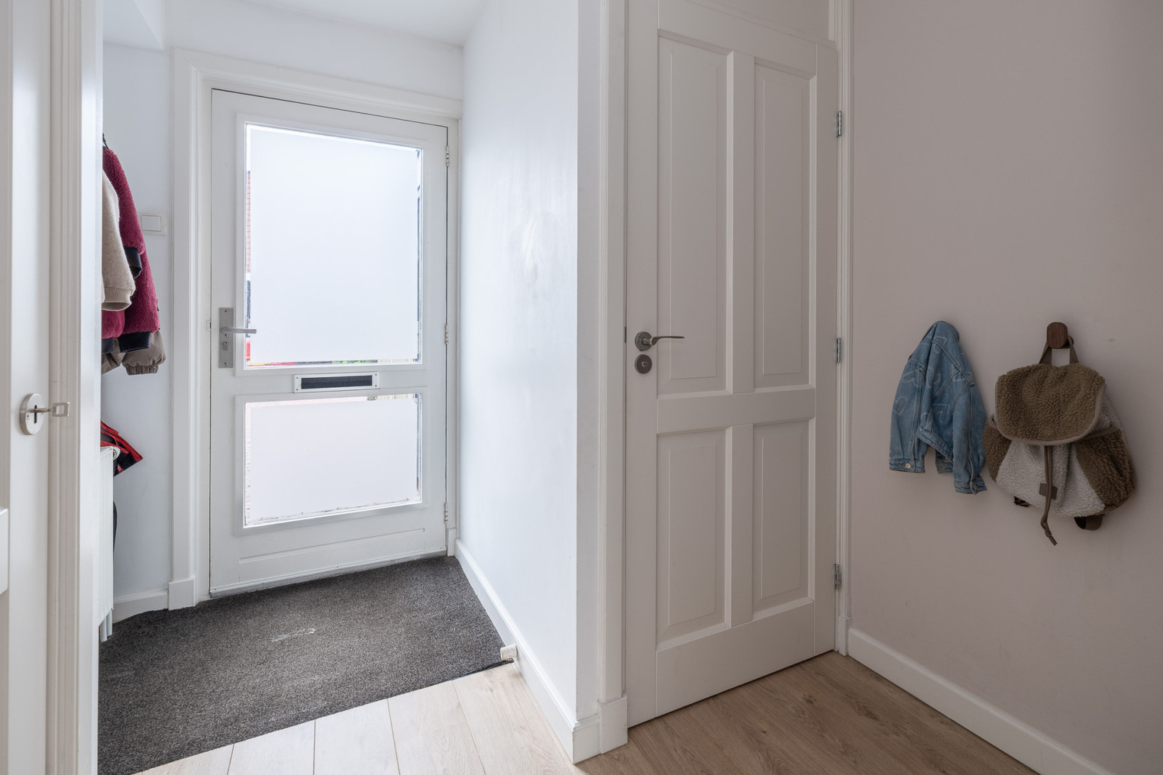 Tussenwoning te koop: Wildforster 98, Barneveld