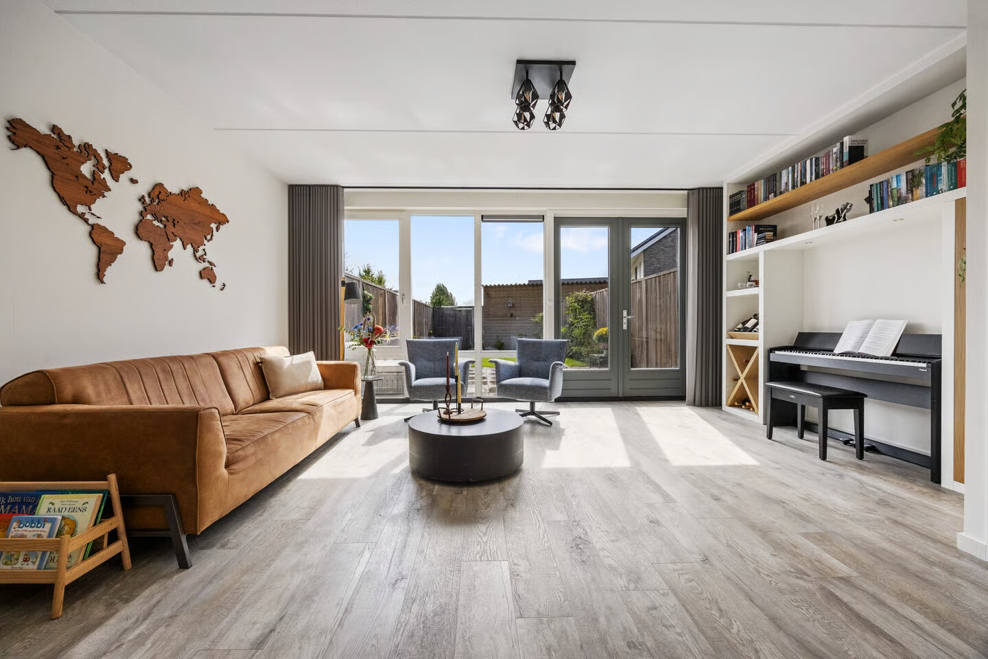 Tussenwoning te koop: Boeijenkamp 66, Voorthuizen