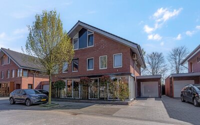 Hoornbloem 11