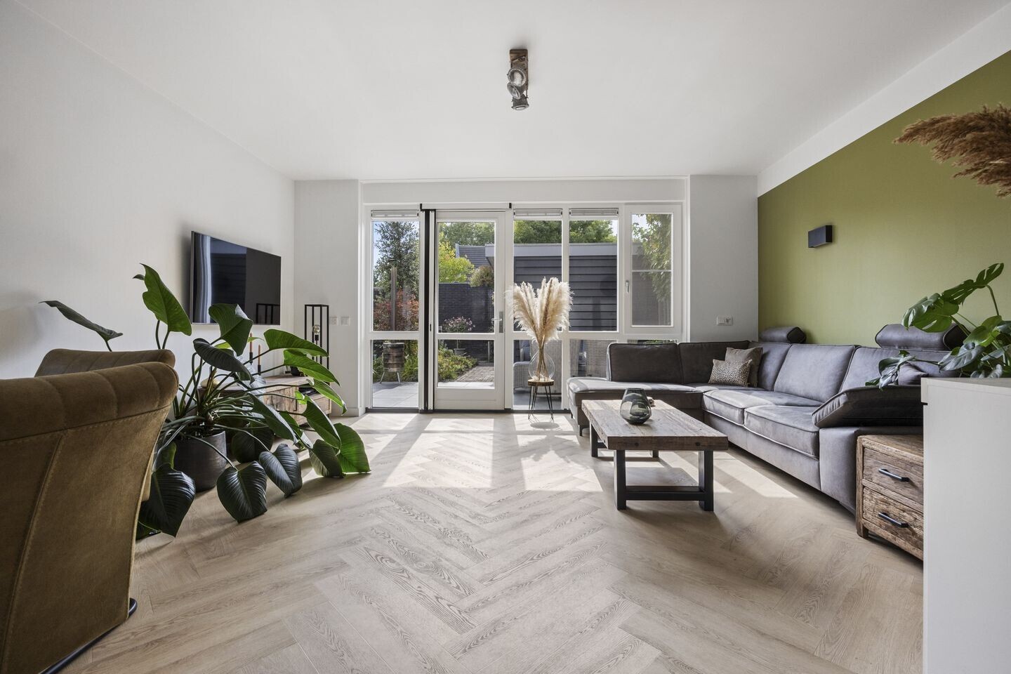Hoekwoning te koop: Hondsdraf 10, Voorthuizen