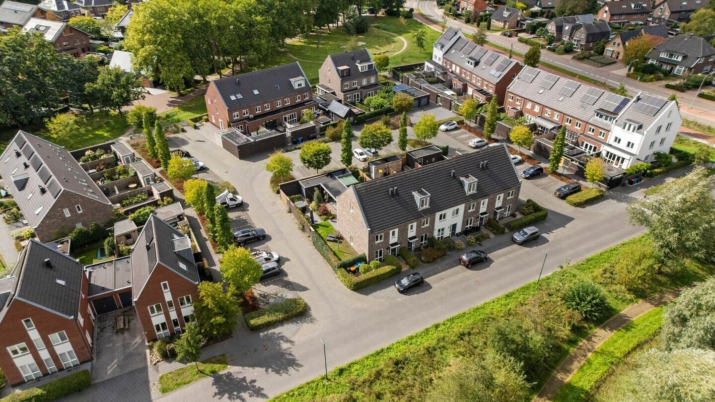 Hoekwoning te koop: Hondsdraf 10, Voorthuizen