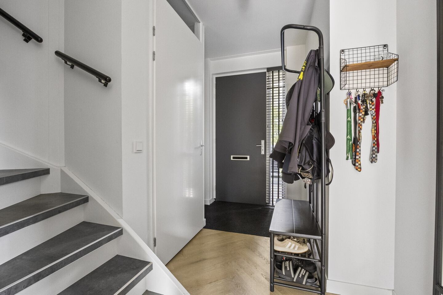 Hoekwoning te koop: Hondsdraf 10, Voorthuizen