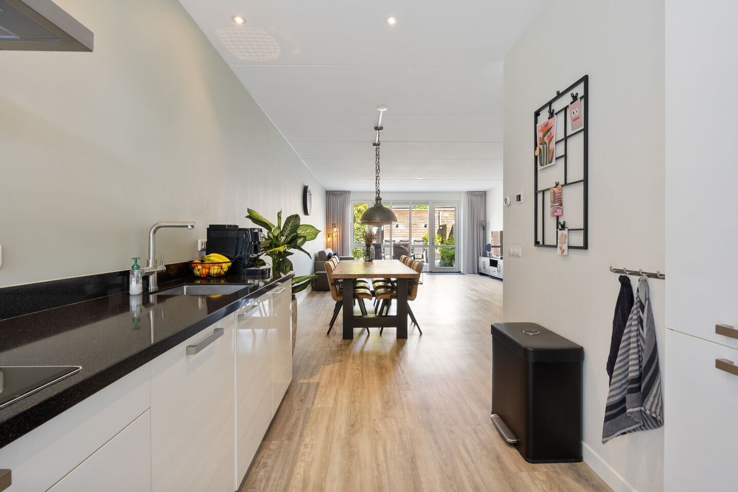 Tussenwoning te koop: Hondsdraf 31, Voorthuizen