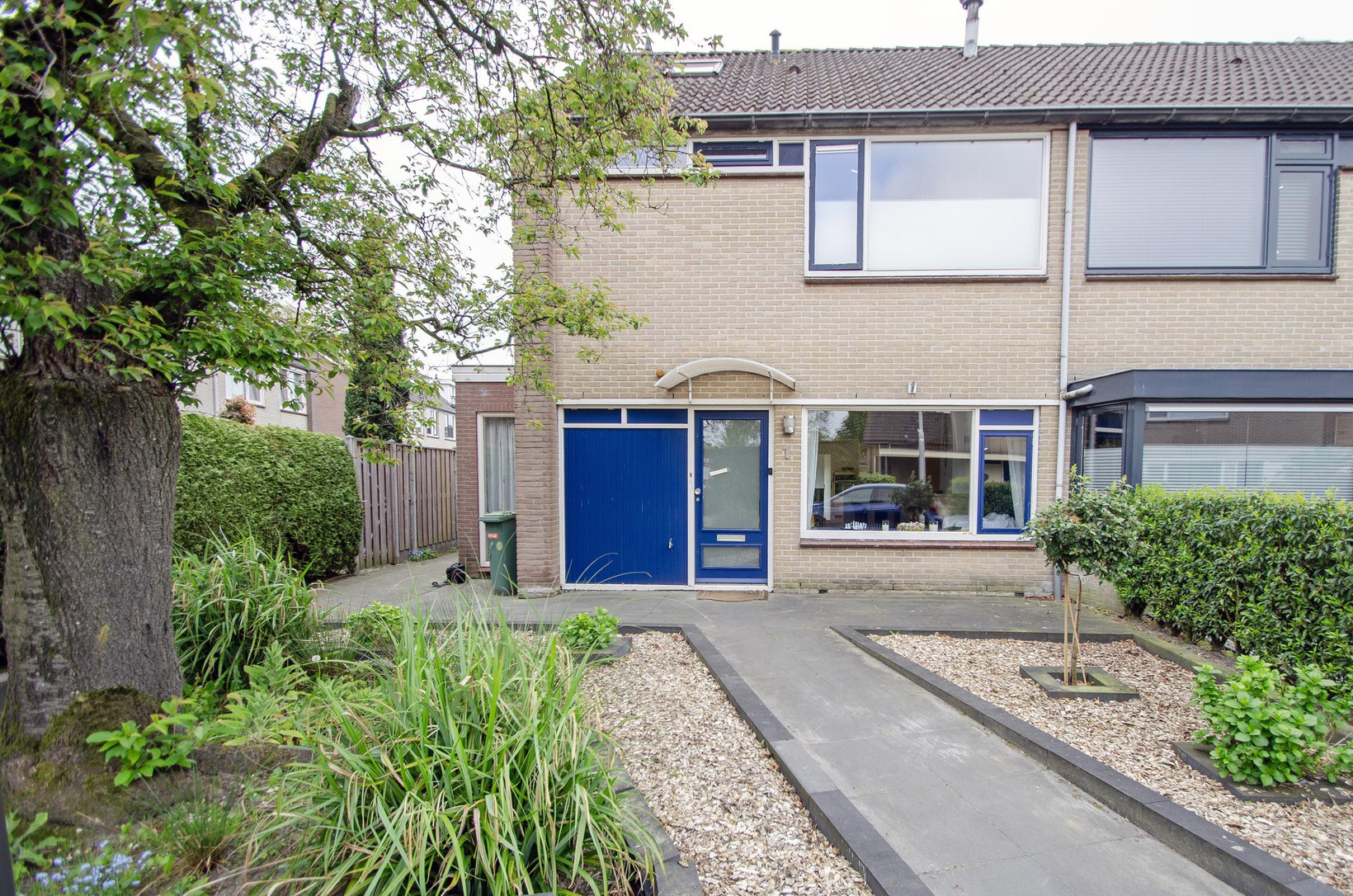 Twee-onder-één-kap te koop: Pater Stormstraat 1, Achterveld
