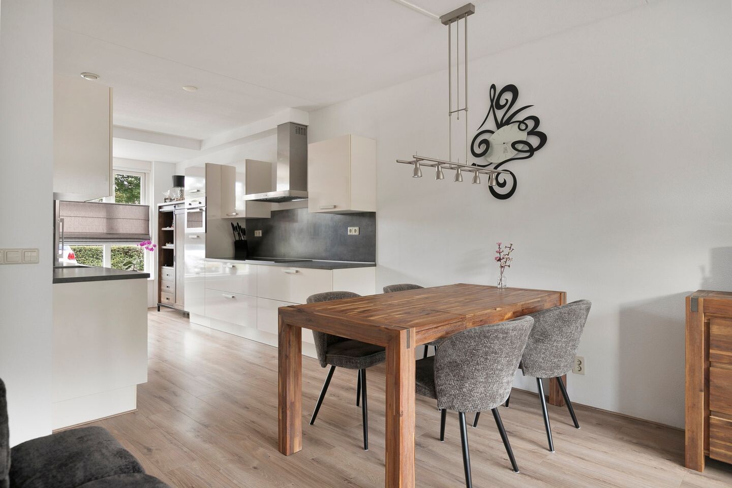 Tussenwoning te koop: Ruurd Visserstraat 66, Achterveld