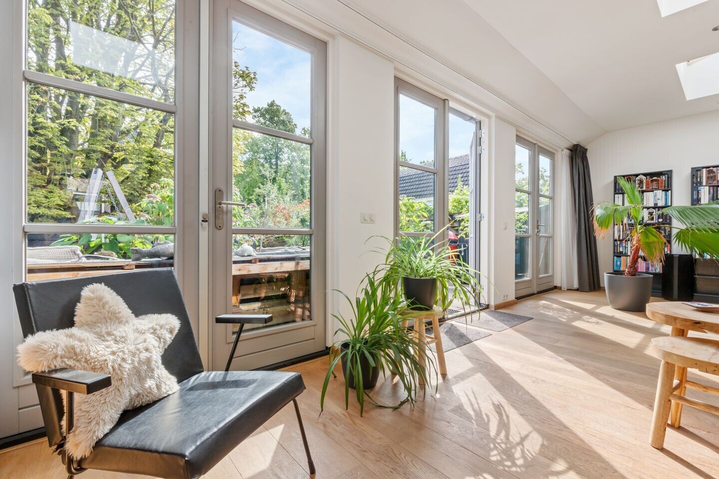 Tussenwoning te koop: Muurhuizen 123, Amersfoort