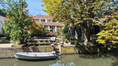 Muurhuizen 123