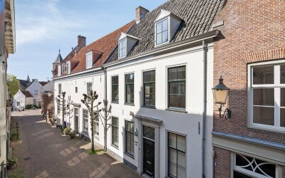 Muurhuizen 189