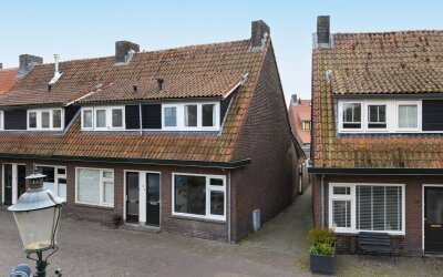 Sint Annastraat 25