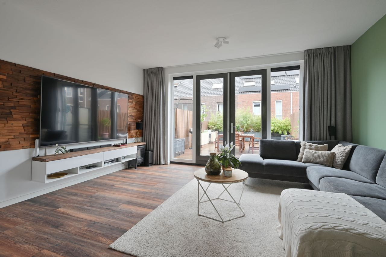 Tussenwoning te koop: Piet Mondriaanlaan 163, Amersfoort