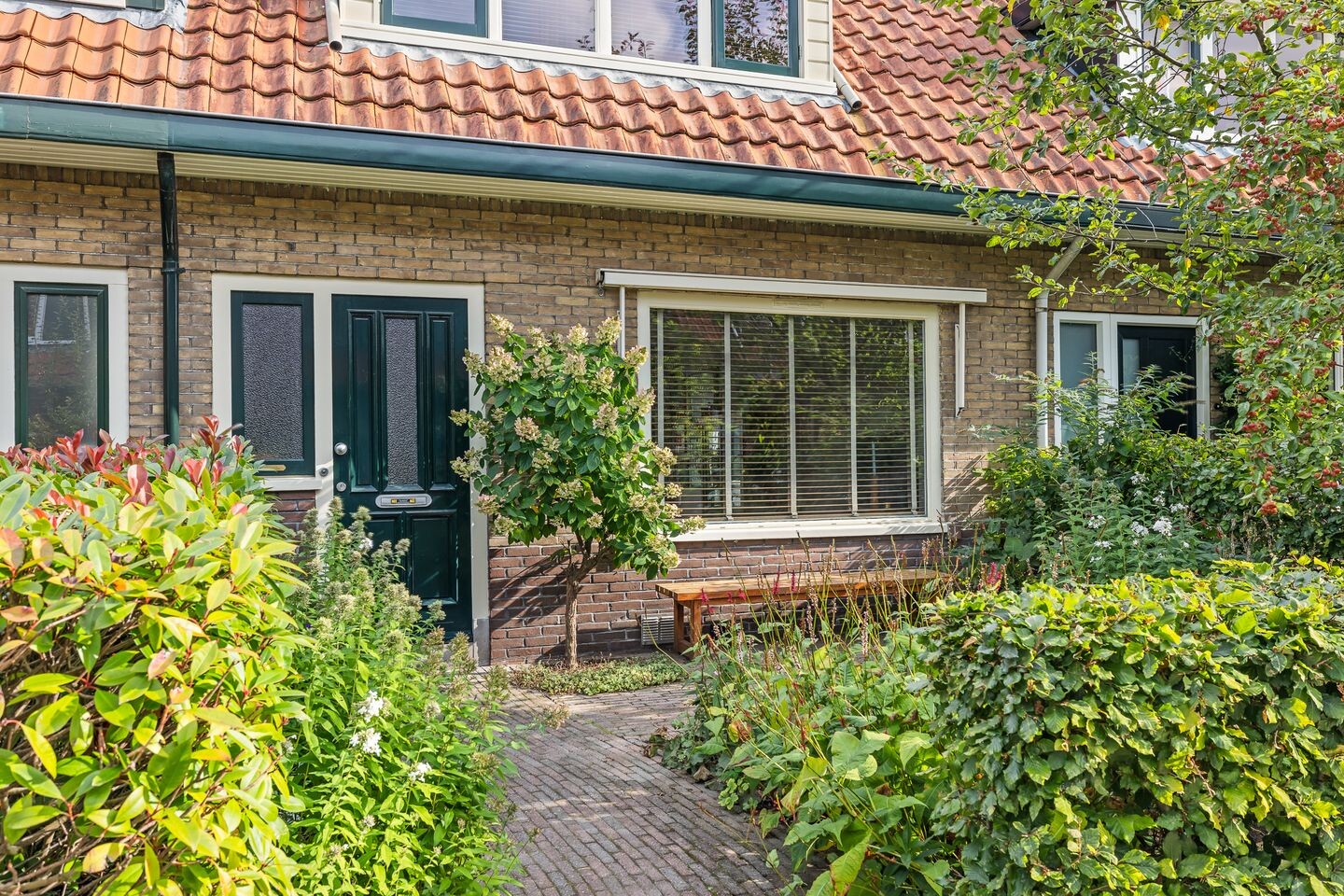 Tussenwoning te koop: Rijnstraat 45, Amersfoort
