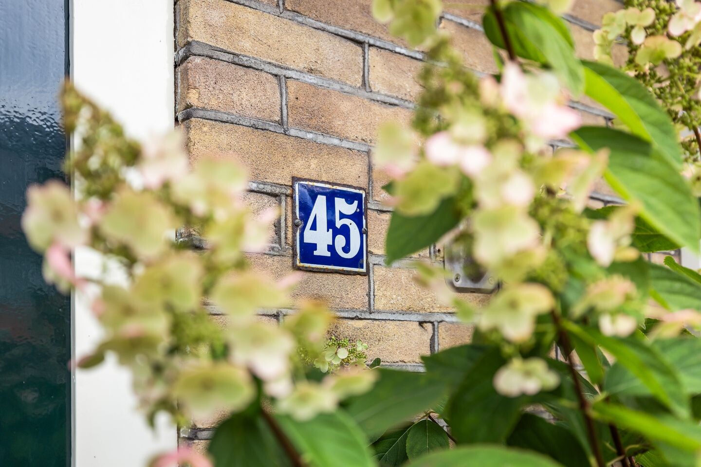 Tussenwoning te koop: Rijnstraat 45, Amersfoort