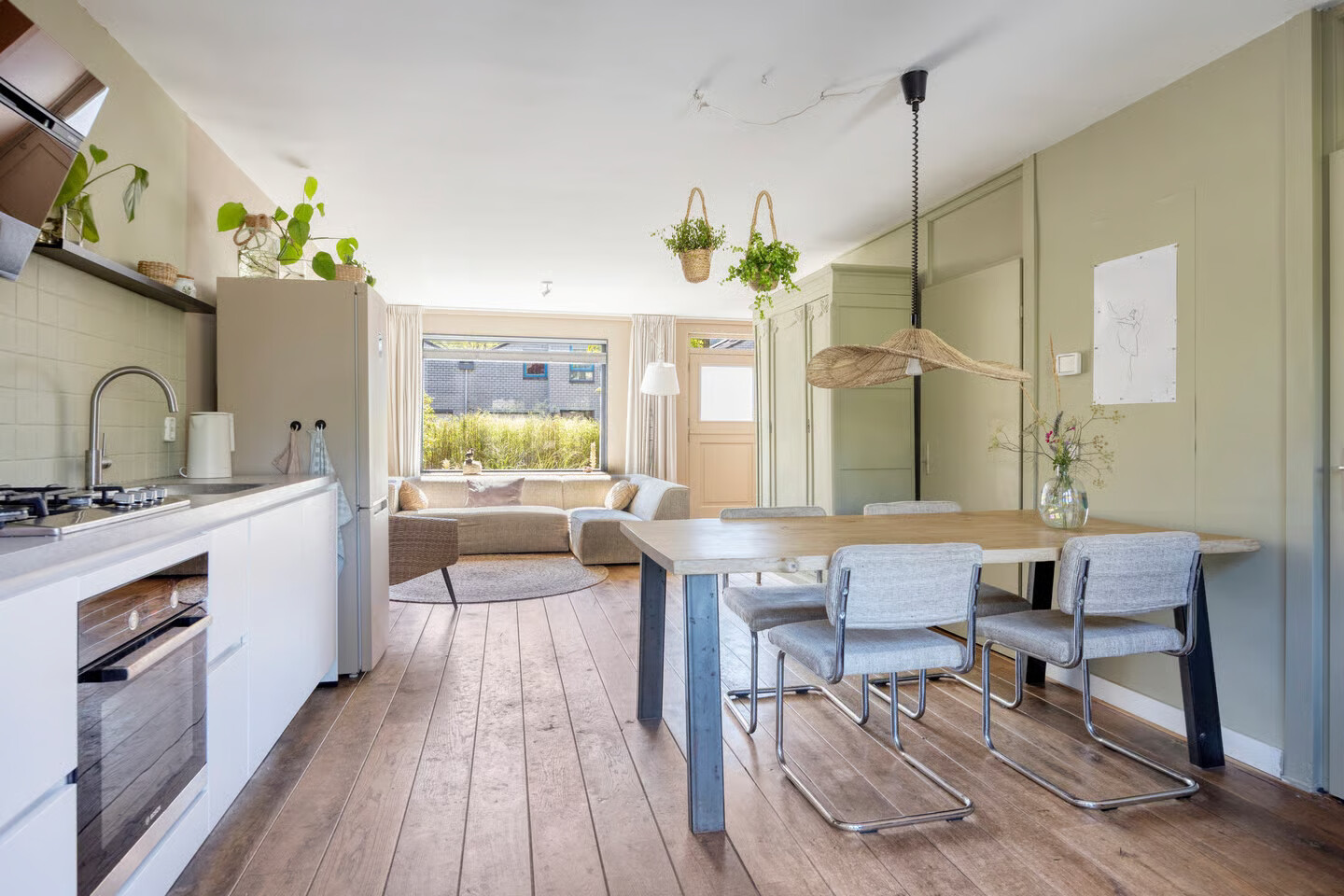 Tussenwoning te koop: Moreestraat 24, Amersfoort