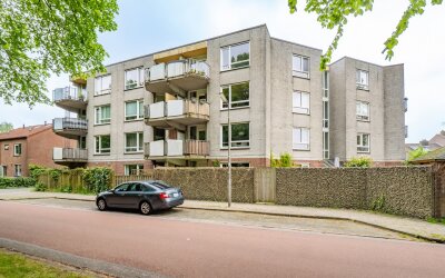 Nijenrode 13-B