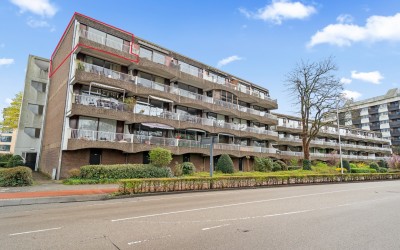 Hogeweg 13-F