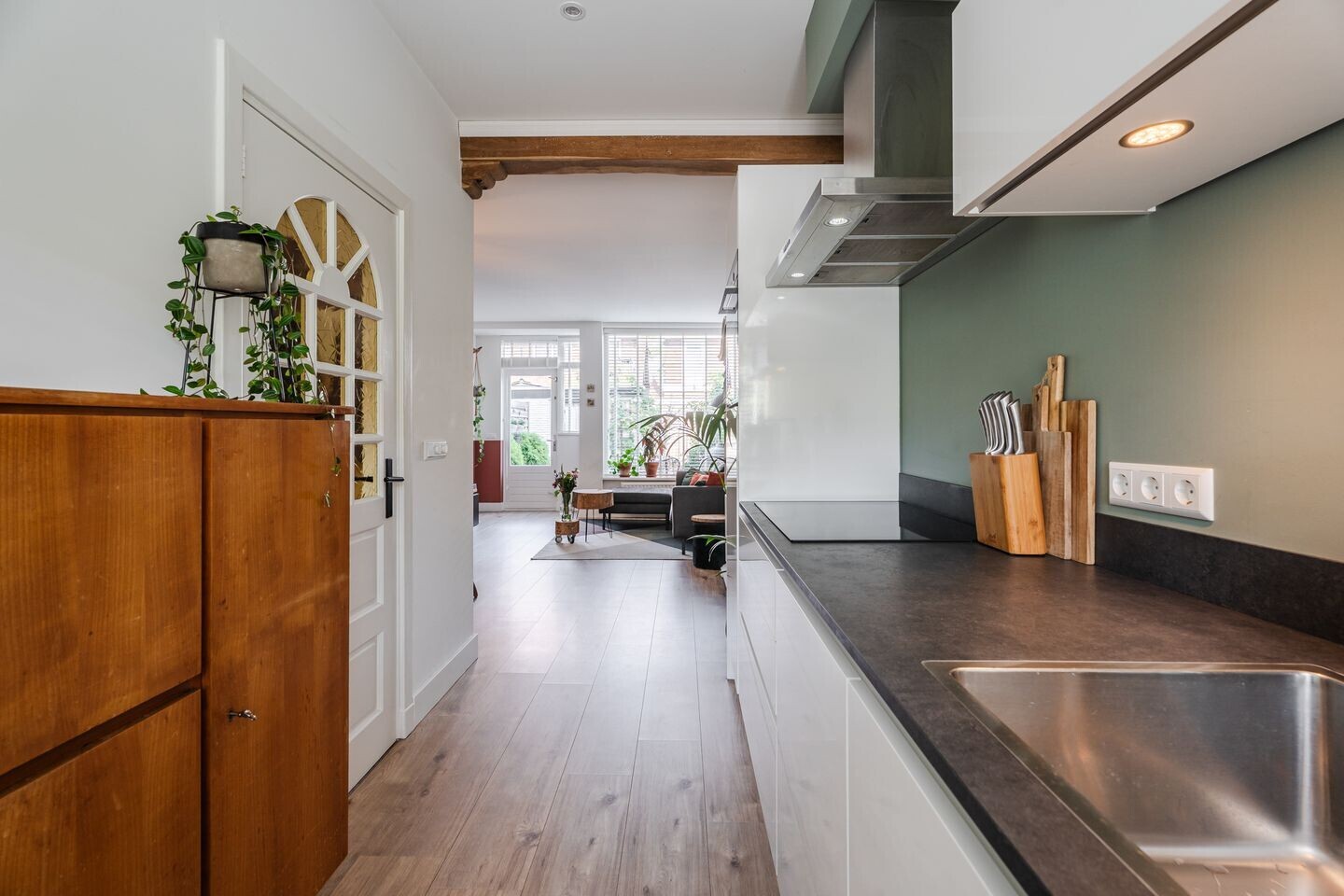 Tussenwoning te koop: Trompstraat 57, Amersfoort