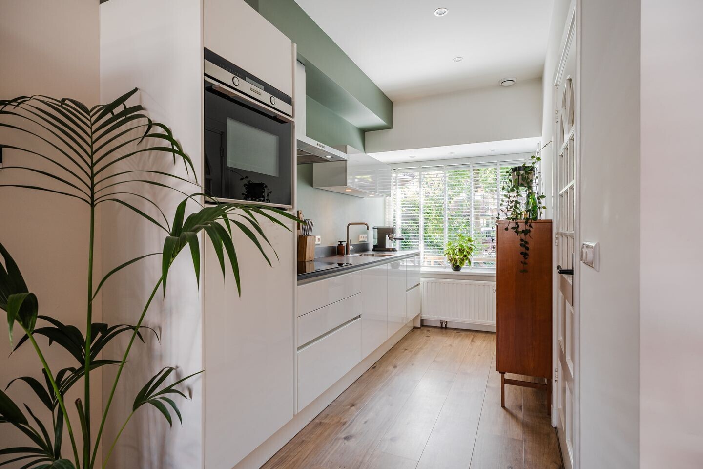 Tussenwoning te koop: Trompstraat 57, Amersfoort