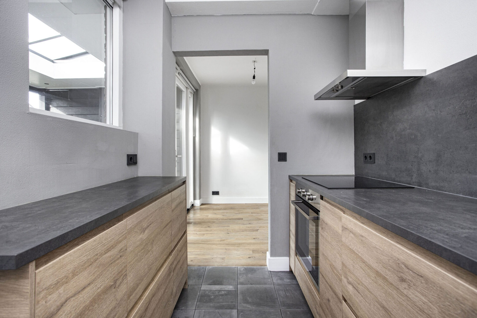 Tussenwoning te koop: De Houtmanstraat 5, Amersfoort