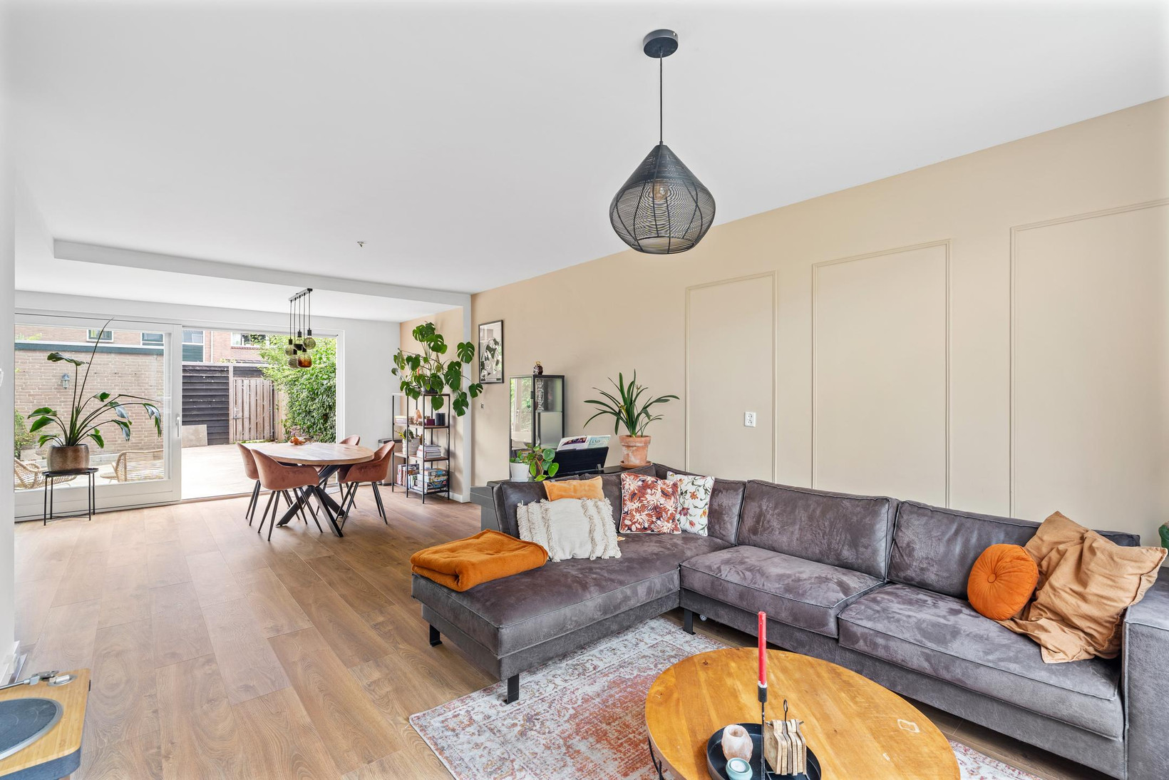 Tussenwoning te koop: Wiekslag 339, Amersfoort