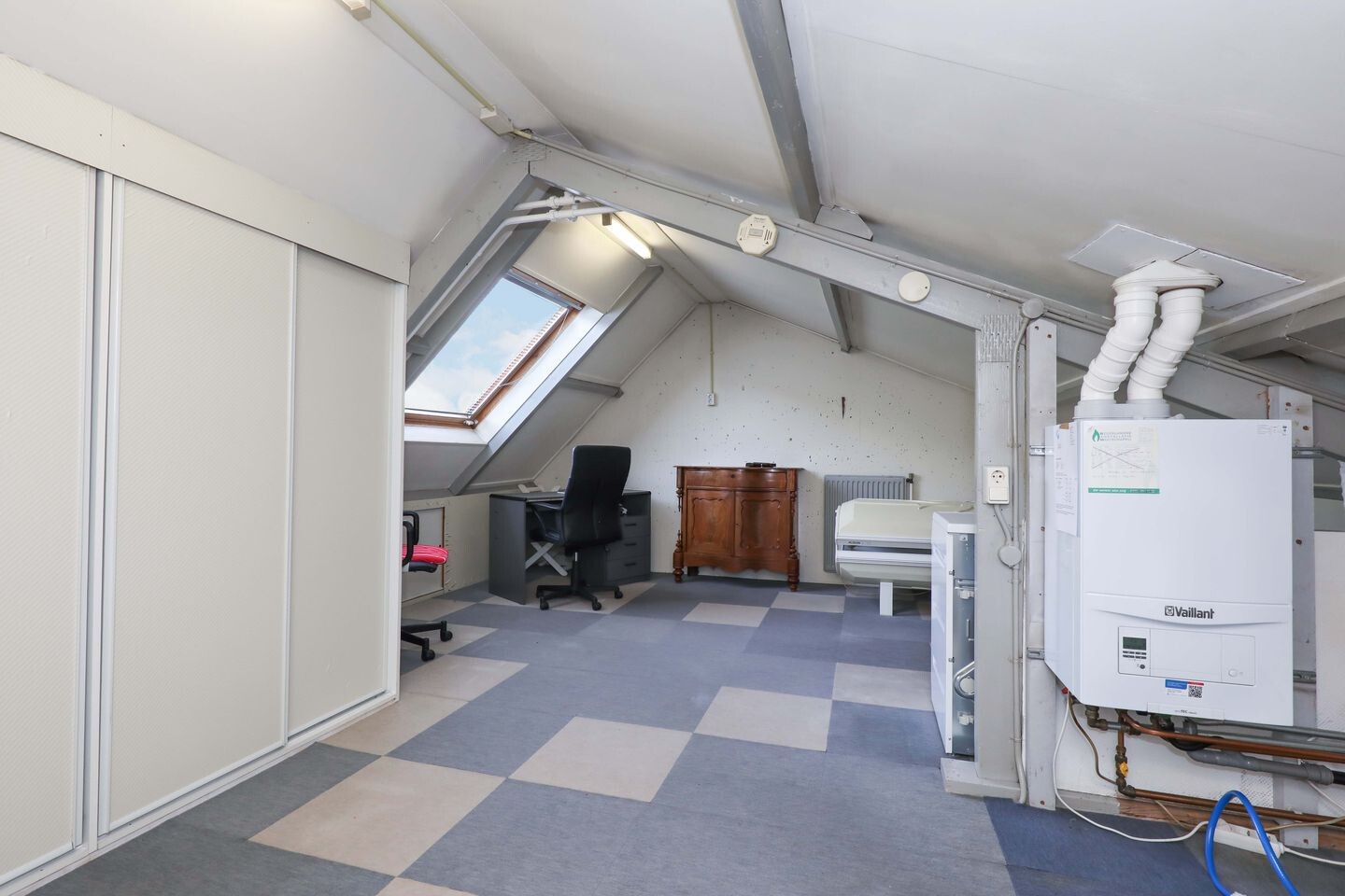 Hoekwoning te koop: Ronhaarstraat 16, Amersfoort