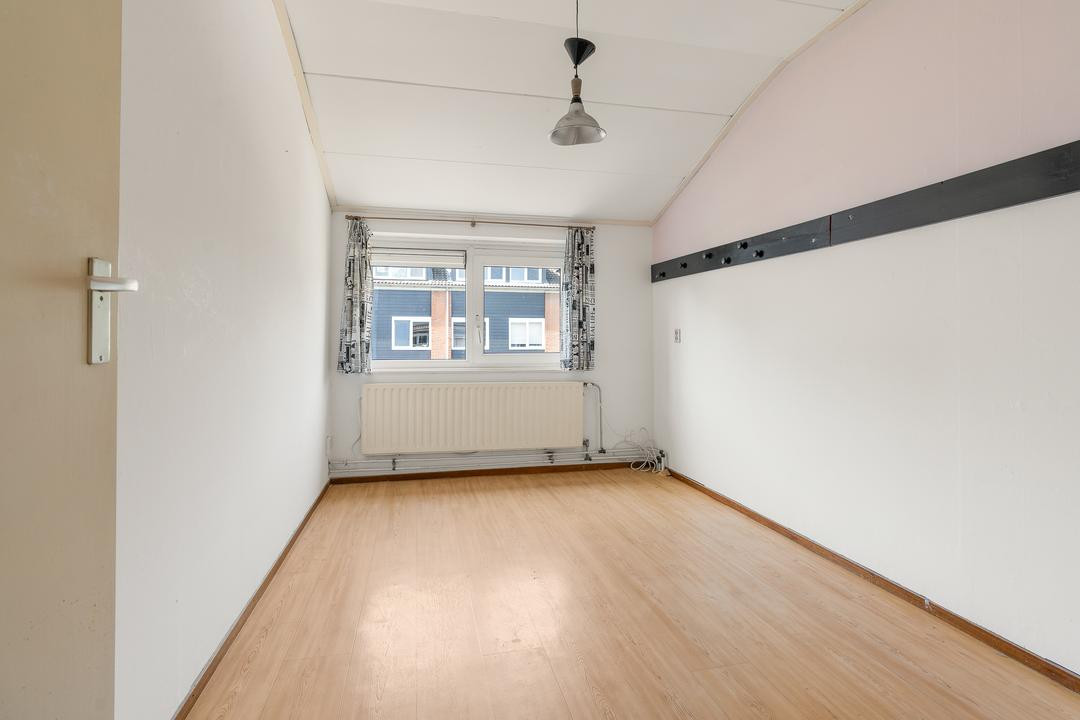 Tussenwoning te koop: Geallieerdenstraat 43, Amersfoort