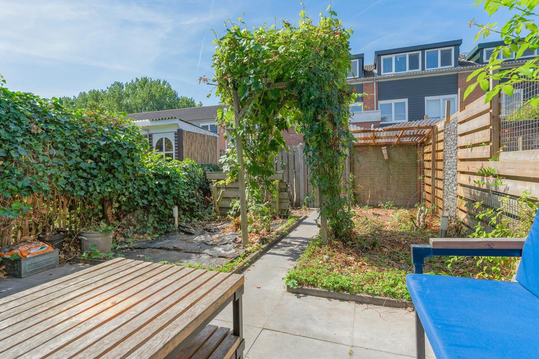 Tussenwoning te koop: Geallieerdenstraat 43, Amersfoort