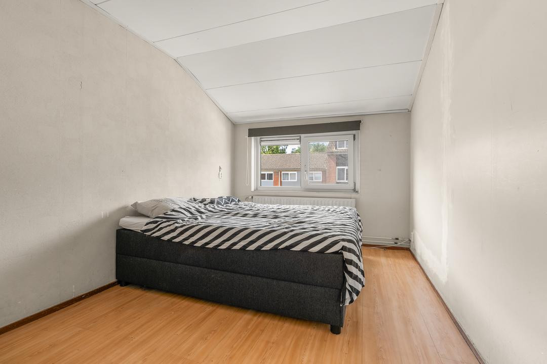 Tussenwoning te koop: Geallieerdenstraat 43, Amersfoort