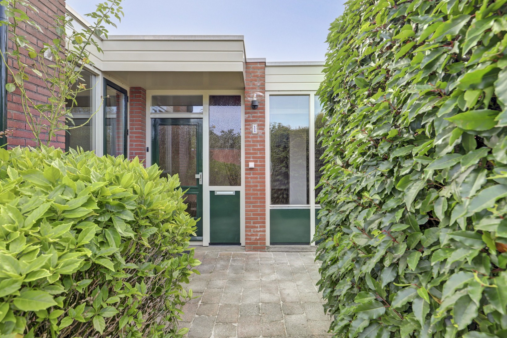 Tussenwoning te koop: Weg van de Vrede 1, Amersfoort