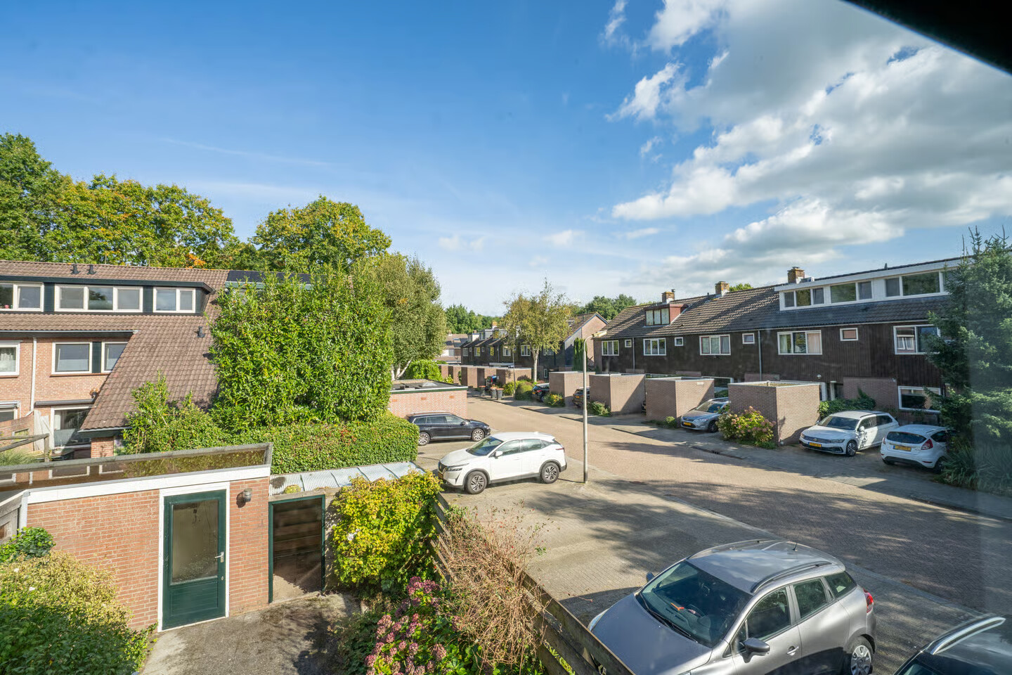 Tussenwoning te koop: Bevrijdingsweg 20, Amersfoort