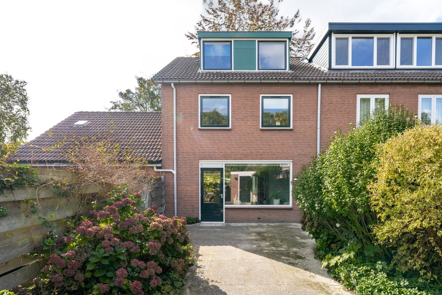 Tussenwoning te koop: Bevrijdingsweg 20, Amersfoort