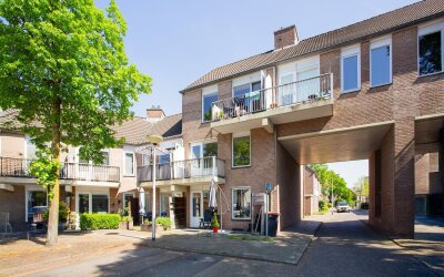 Willem van. 75