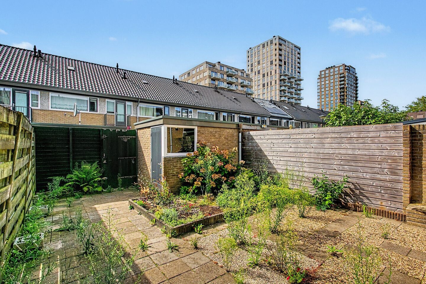 Tussenwoning te koop: Leonorestraat 6, Amersfoort