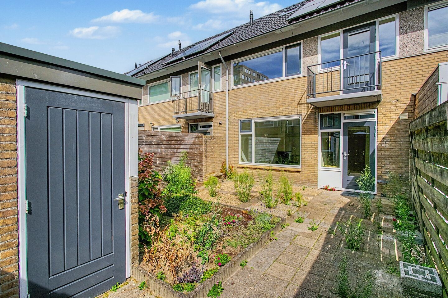 Tussenwoning te koop: Leonorestraat 6, Amersfoort