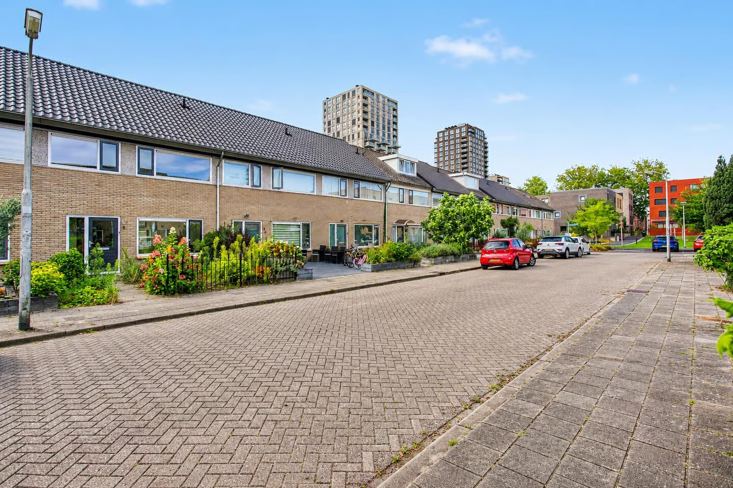 Tussenwoning te koop: Leonorestraat 6, Amersfoort