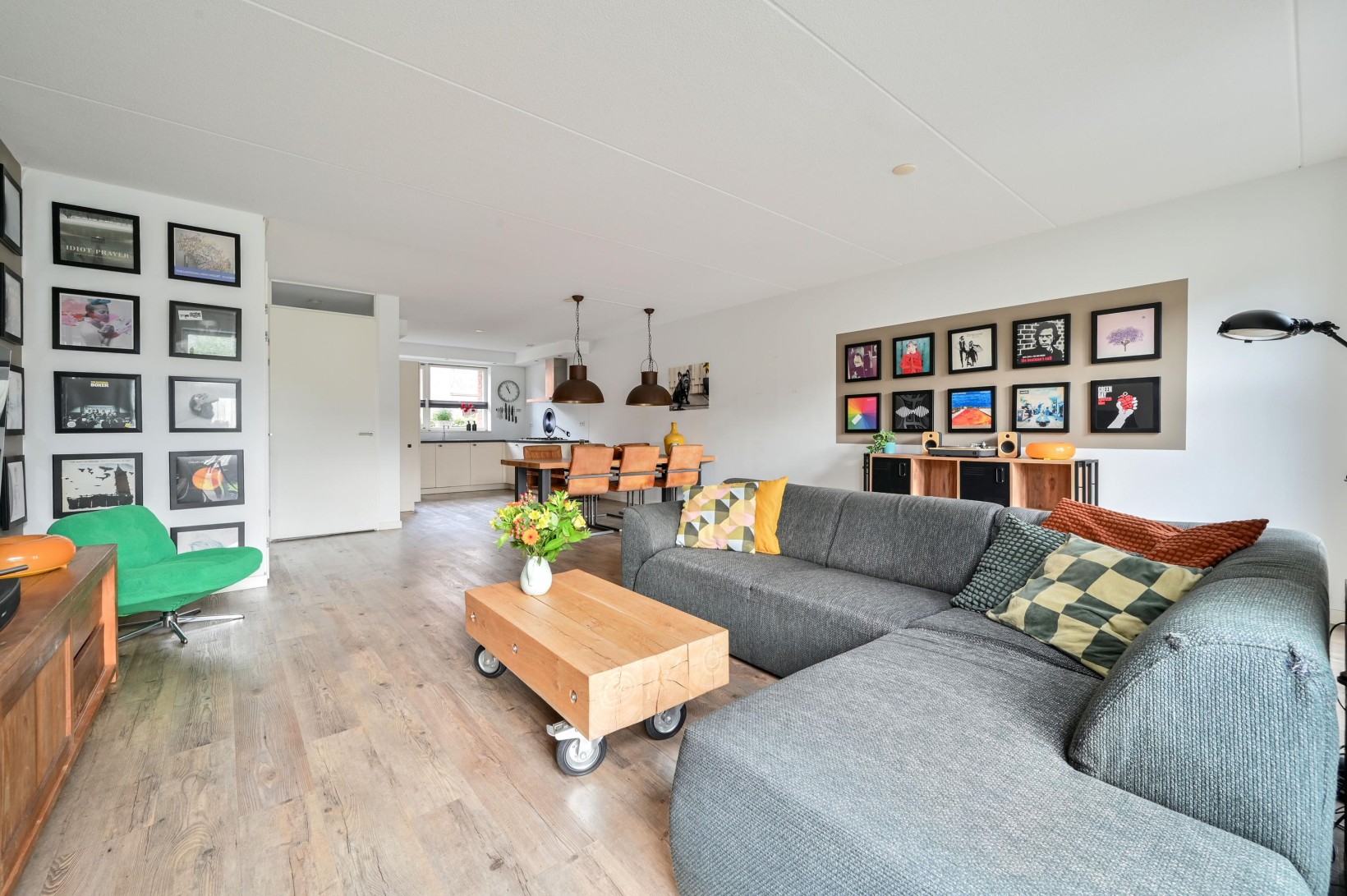 Hoekwoning te koop: Vivaldistraat 22, Amersfoort