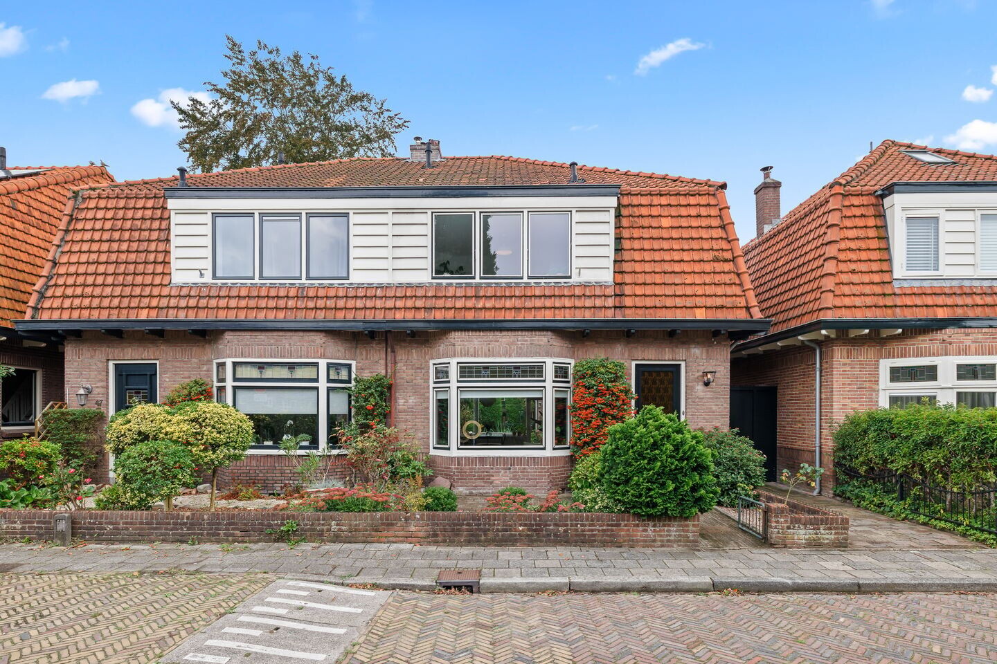 Twee-onder-één-kap te koop: Sint Ansfridusstraat 45, Amersfoort
