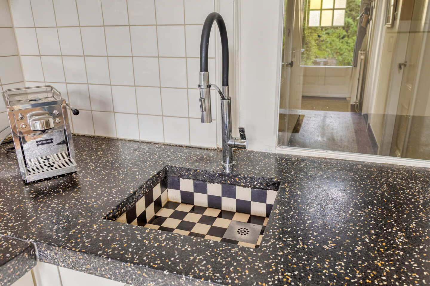 Hoekwoning te koop: Arnhemseweg 55, Amersfoort