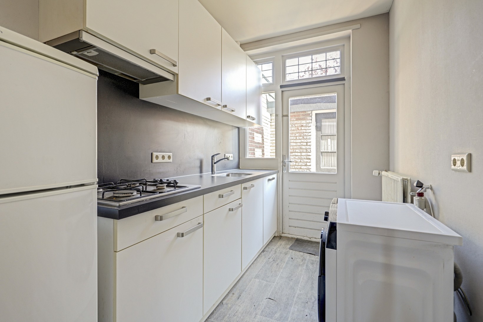 Tussenwoning te koop: Arnhemseweg 164, Amersfoort