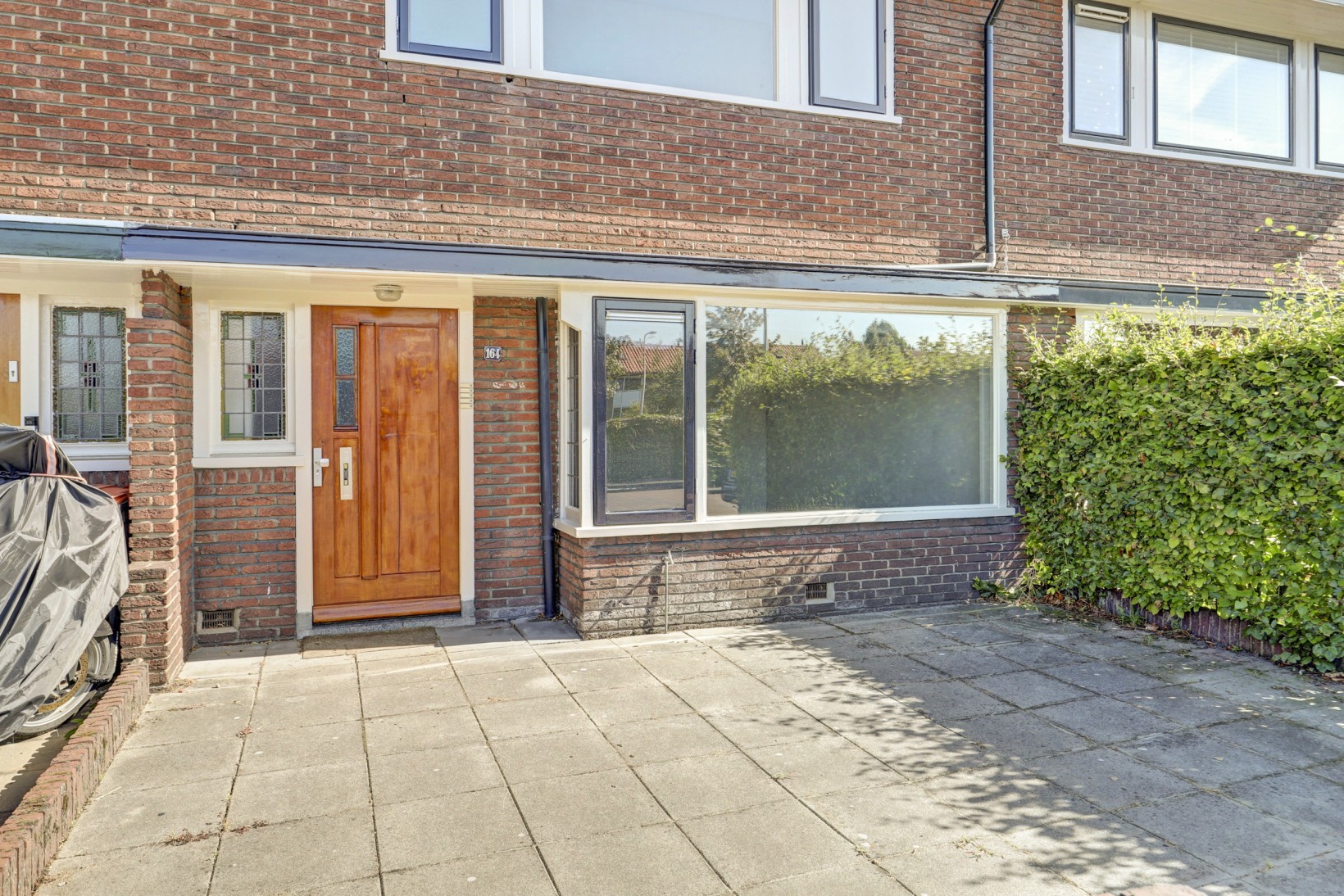 Tussenwoning te koop: Arnhemseweg 164, Amersfoort