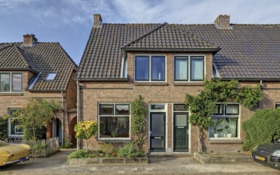 Miereveldstraat 23