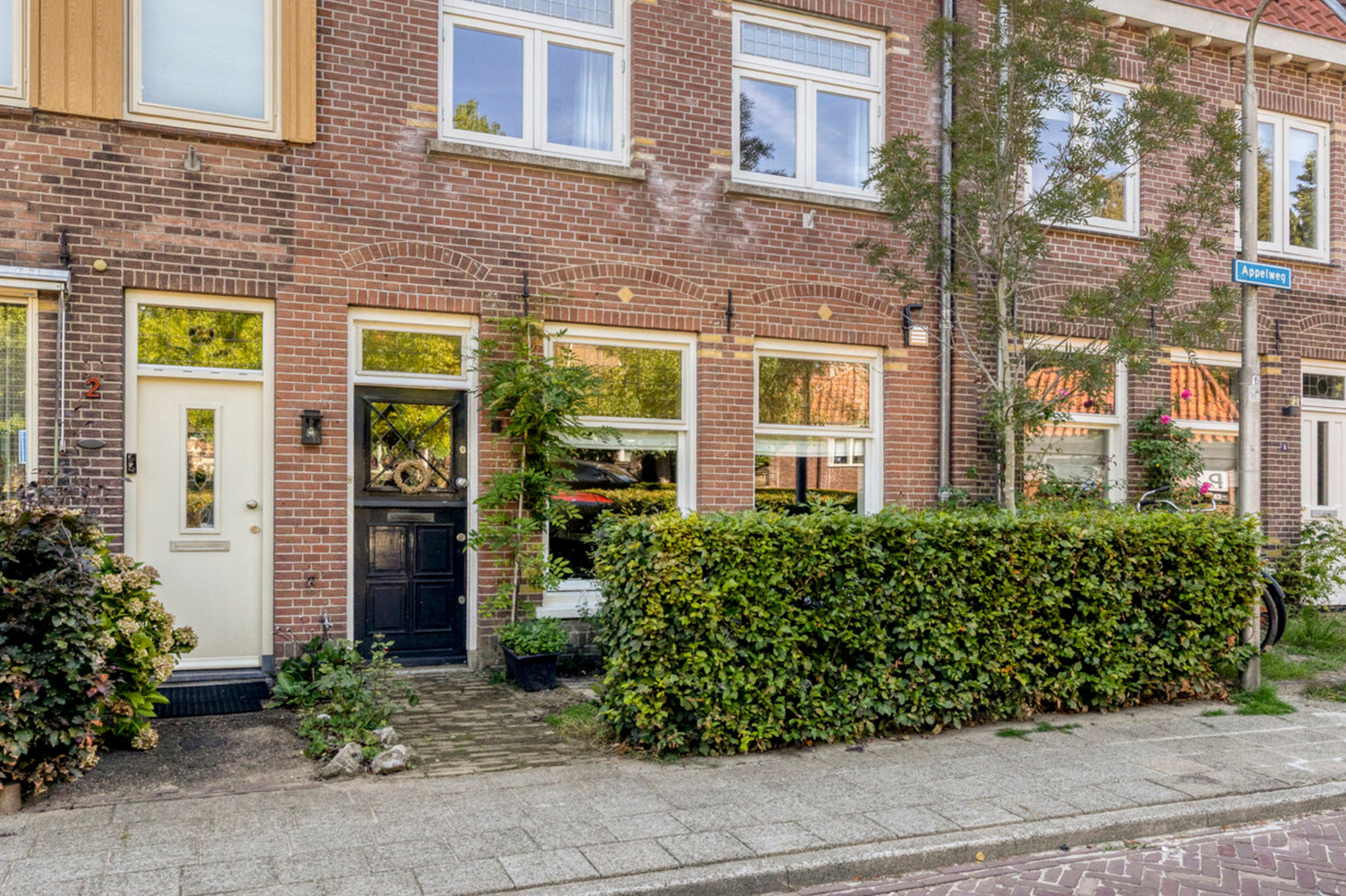 Tussenwoning te koop: Appelweg 4, Amersfoort