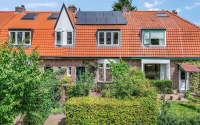 Van Effenla. 15