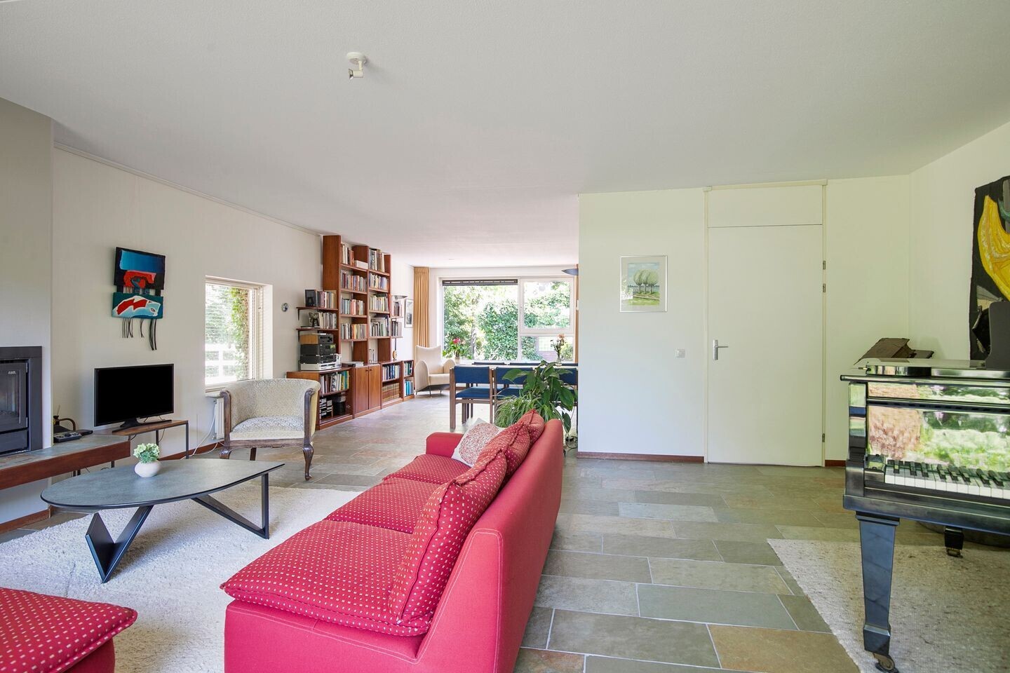 Tussenwoning te koop: Prins Johan Frisolaan 2, Amersfoort